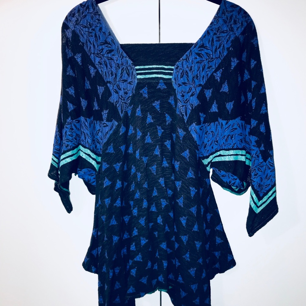 Free people blue/green top